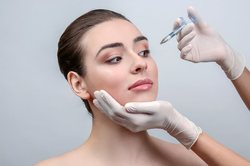 Filler Restylane Volyme có thật sự giúp khôi phục vẻ ngoài trẻ trung