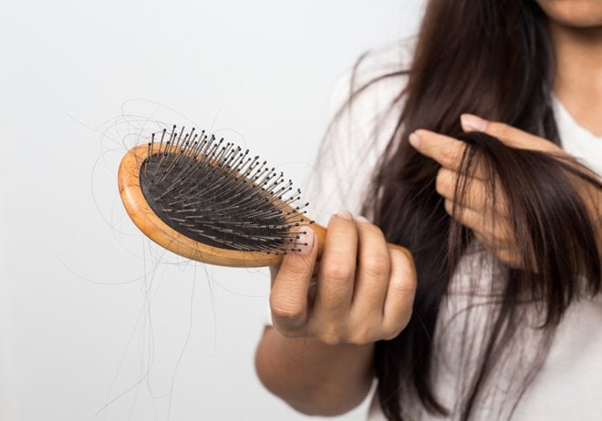 Rụng tóc có nhiều nguyên nhân khác nhau