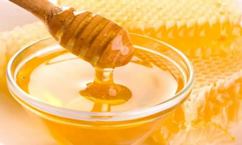 Mật ong tốt cho sức khỏe nhưng cần tránh một vài lưu ý