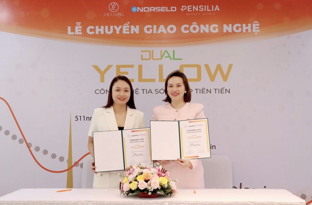 Lễ ký kết chuyển giao công nghệ Dual Yellow Laser