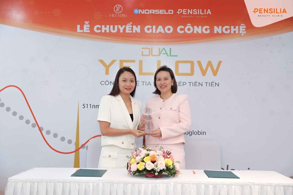 Lễ ký kết chuyển giao công nghệ Dual Yellow Laser tại Pensilia