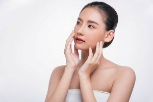 Tái tạo da toàn diện và se khít lỗ chân lông bằng Alma Pixel CO2