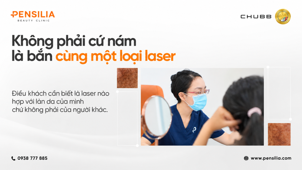 Bác sĩ da liễu Pensilia đang soi da và tư vấn phác đồ điều trị nám cá nhân hóa cho khách hàng