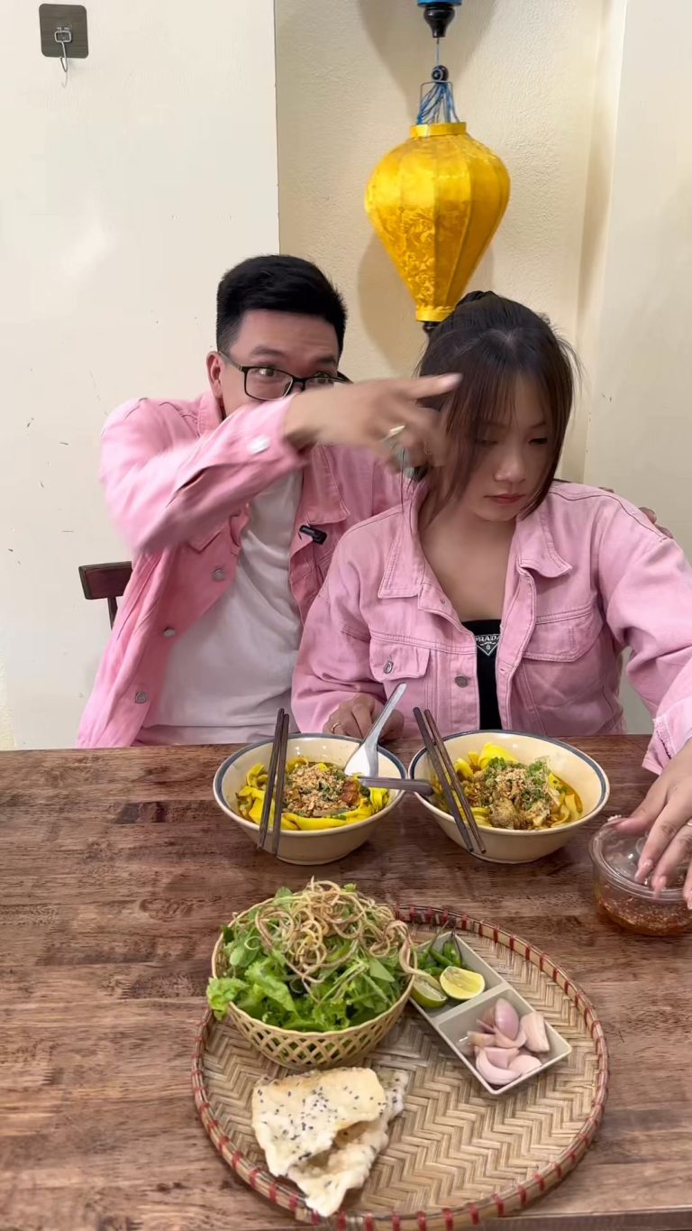 Xế Tà Vlog chia sẻ về dịch vụ Pensilia Vũng Tàu